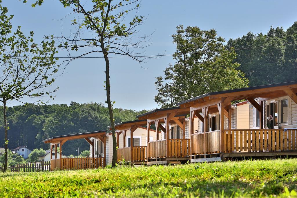 Kamp Slapic Duga Resa Quarto foto